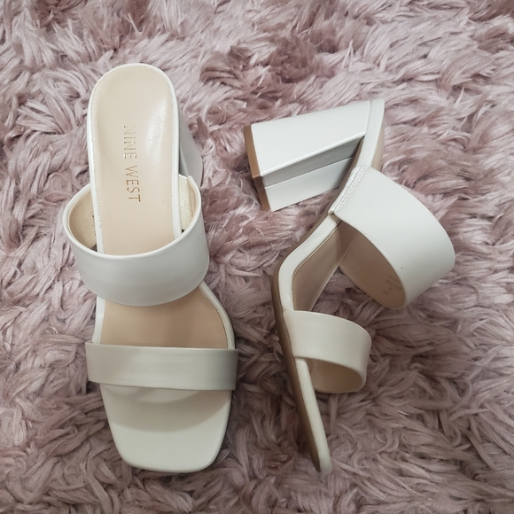 Nine West Block Heel Slip Ons - Picture 8 of 10